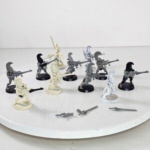 Games Workshop Warhammer 40K Aeldari Dire Avengers Squadron X11 Unpainted